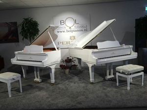 Discount la pianele si pianinele acustice Boem Club Pianos pentru inceperea anului scolar