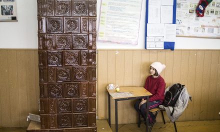 Școlile din România vor deveni mai sigure, incluzive și durabile  cu sprijinul Băncii Mondiale