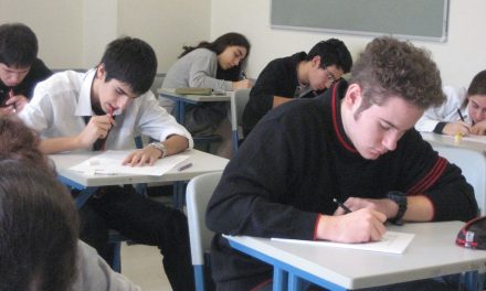 Ministerul Educaţiei a publicat ghidul privind simularea examenelor naţionale