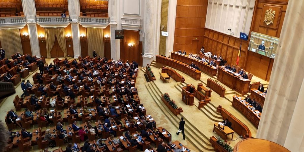 Iniţiativă legislativă privind integrarea elevilor şcolarizaţi anterior în străinătate  şi care se întorc în România