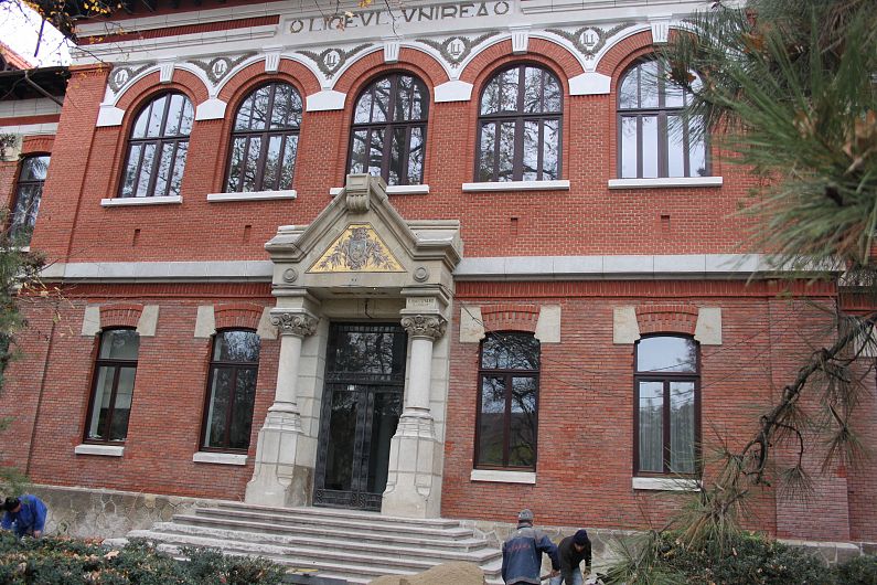 Colegiul Naţional „Unirea” din Focşani – locul trei pe ţară la Evaluarea  Naţională
