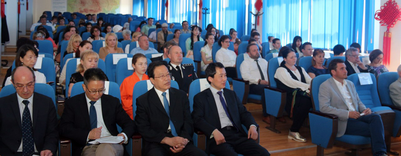 La Universitatea „Vasile Goldiş” din Arad a fost inaugurată Clasa „Confucius”